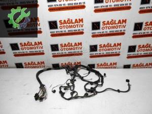 MERCEDES E200-W210 ÇIKMA MOTOR İÇİ TESİSATI OEM; A2104404206