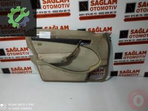 MERCEDES W202 SOL ÖN KAPI DÖŞEMESİ KIBRIS OEM; A2027205351