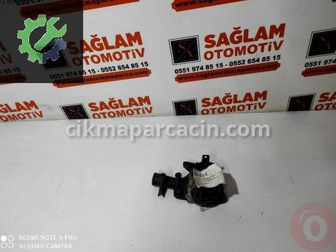 Mercedes-Benz C Serisi Tampon Braketi çıkma parça