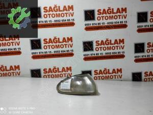 MİTSUBİSHİ COLT ÇIKMA ÇIKMA SAĞ ÖN SİNYAL OEM; 08-214-1537