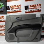 MİTSUBİSHİ L200 ÇIKMA SAĞ ÖN KAPI DÖŞEMESİ OEM; MN105360
