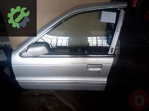Mitsubishi Lancer Sol Ön Kapı çıkma parça