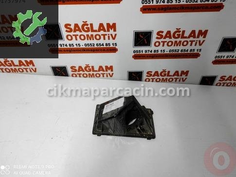 Nissan Almera Hava Filtre Kapağı çıkma parça
