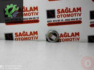 NİSSAN NAVARA ÇIKMA JANT GÖBEĞİ OEM; 89P20