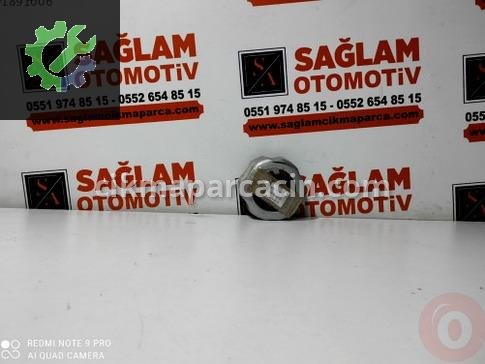 Nissan Navara Jant Göbeği çıkma parça