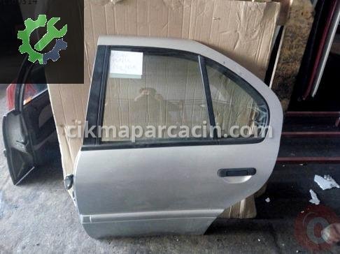 Nissan Primera Sol Arka Kapı çıkma parça
