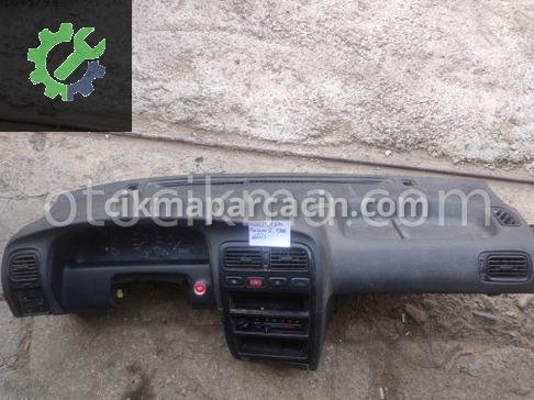 Nissan Terrano Komple Torpido çıkma parça