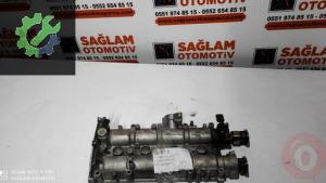 OEM; 03C103475 VW CAXC ÇIKMA MOTOR KÜLBÜRATÖR KAPAĞI