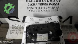OEM; 04B103469 VW POLO 1.4 TDİ ÇIKMA KÜLBÜRATÖR KAPAĞI