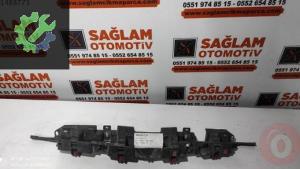 OEM; 13264477 OPEL ASTRA-J ÇIKMA ÖN TAMPON BRAKETİ