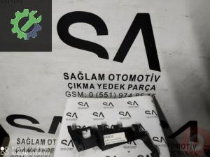 OEM; 153724-00 BMW 5 E39 ÇIKMA SAĞ FAR BRAKETİ