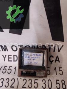 OEM; 1t1857368 VOLKSWAGEN TOURAN 05-10 ÖN GÖĞÜS ORTA CEP OEM