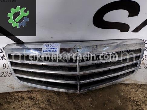 Mercedes-Benz E Serisi Panjur çıkma parça