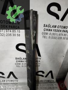 OEM; 24410058 OPEL VECTRA-B ÇIKMA SAĞ MARŞPİYEL KAPLAMASI