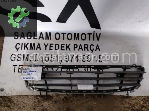 Opel Astra Tampon Izgarası çıkma parça
