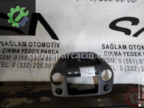Volkswagen Amarok Gösterge Paneli çıkma parça
