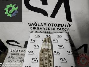 OEM; 2M51-17D959 FORD FOCUS ÇIKMA SOL ÖN TAMPON BRAKETİ