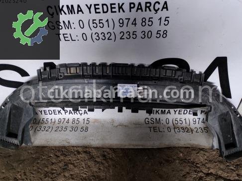 Volvo C30 Spoiler çıkma parça
