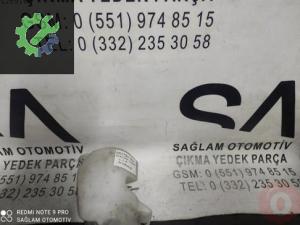 OEM; 3523800006 CİTROEN BERLİNGO-XSARA ÇIKMA CAM SU BİDONU