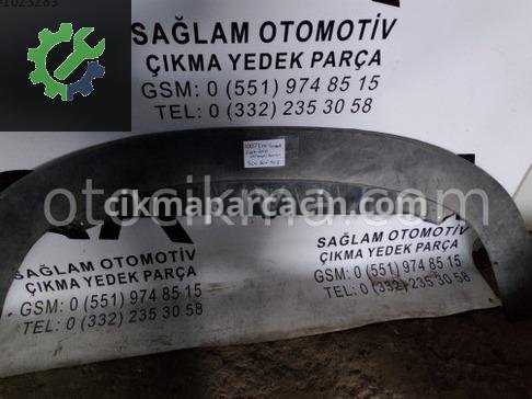 Volkswagen Passat Sağ Ön Kapı çıkma parça