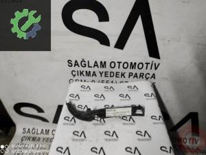 OEM; 3C0807177 VW PASSAT 05-10 ÇIKMA SOL ÖN BRAKETİ