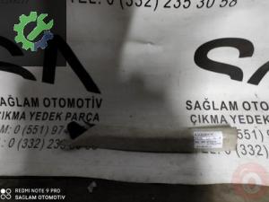 OEM; 3G0867233 VW PASSAT B8 14-19 SOL ÖN DİREK KAPLAMA