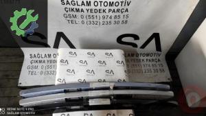 OEM; 3N11-N43404 FORD FUSİON ÇIKMA BAĞAJ TUTAMAĞI