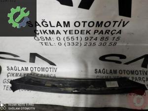 OEM; 4D0863485A AUDİ A8 94-99 ÇIKMA BAGAJ KİLİT KAPLAMASI