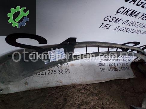 Ford Focus Tampon Reflektörü çıkma parça