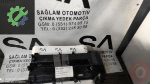 OEM; 4M5G-6K272 FORD FOCUS ÇIKMA KÜLBÜRATÖR KAPAĞI