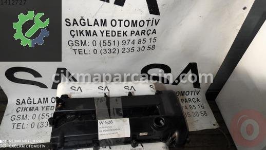 Ford Focus Külbütör Kapağı çıkma parça