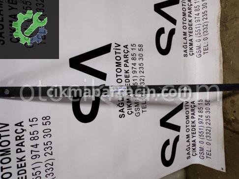BMW 4 Serisi Tampon Bandı çıkma parça