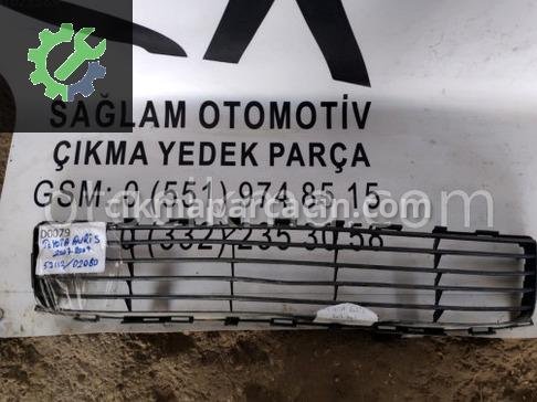 Toyota Auris Tampon Izgarası çıkma parça