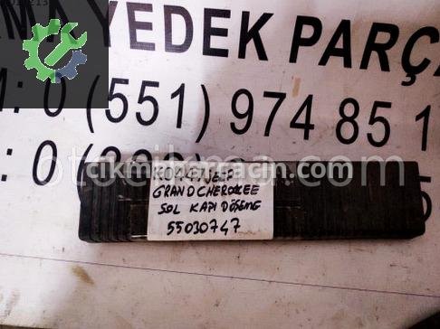 Jeep Grand Cherokee Kapı Döşemesi çıkma parça