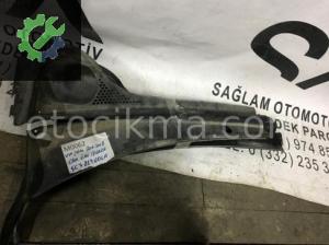 OEM; 5c7819404a VOLKSWAGEN JETTA 11-18 CAM ÖNÜ IZGARA OEM; 5