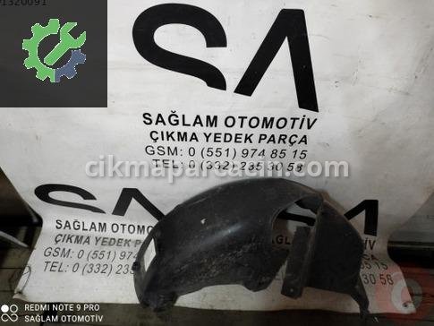 Skoda Rapid Davlumbaz çıkma parça