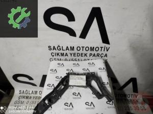 OEM; 5K6807394 VW GOLF-6 ÇIKMA SAĞ ARKA TAMPON BRAKETİ