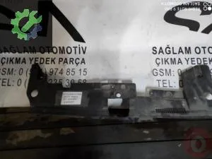 OEM; 6400A831 MİTSUBİSHİ LANCER PANJUR ÜST KAPLAMA