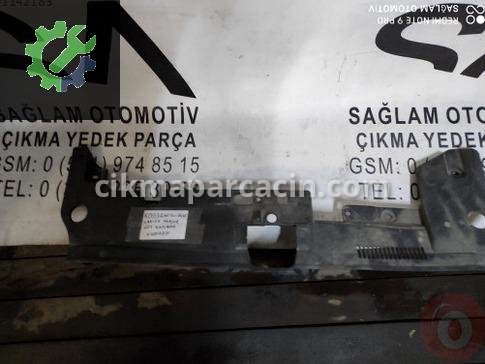 Mitsubishi Lancer Panjur Arması çıkma parça