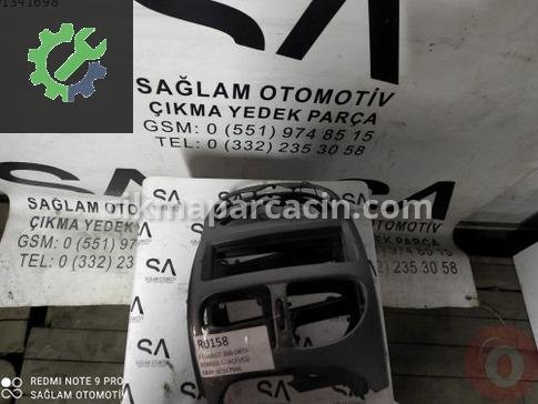 Peugeot 206 Orta Konsol çıkma parça