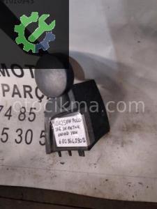 OEM; 6ro8644280b VOLKSWAGEN POLO SAĞ ÖN KOLTUK YAN KAPAĞI OE