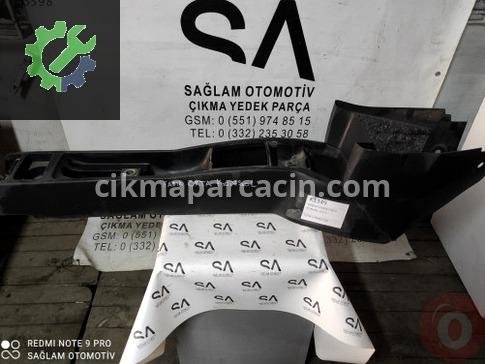 Skoda Fabia Orta Konsol çıkma parça