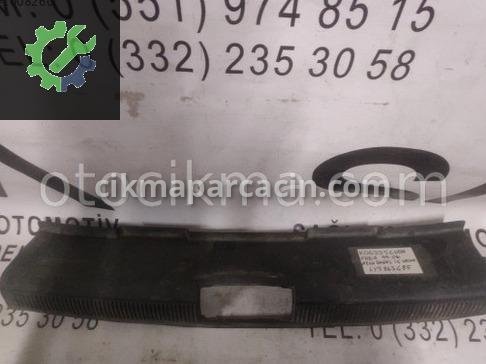 Skoda Fabia Bagaj Kapağı çıkma parça