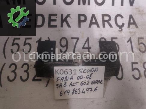 Skoda Fabia Sağ Ön Kapı çıkma parça
