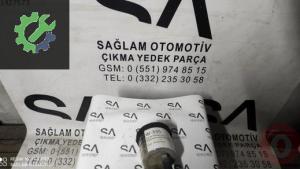 OEM; 701422373A VW TRANSPORTER T4 ÇIKMA HİDROLİK YAĞ DEPOSU