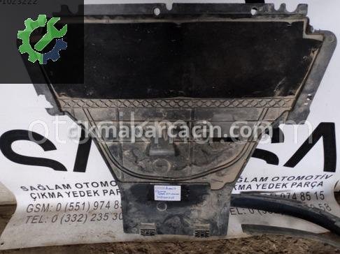 Renault Fluence Karlık çıkma parça