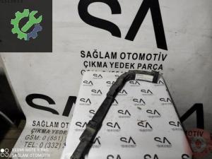 OEM; 7D0807393 VW T4 ÇIKMA SAĞ ARKA TAMPON BRAKETİ