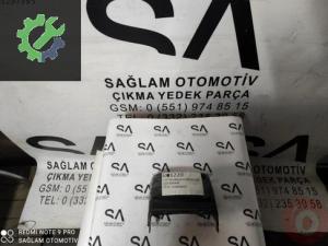 OEM; 7E0858565 VW T5 ÇIKMA DİREKSİYON KOLON ÜST KAPAĞI