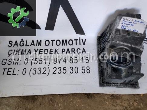 Volkswagen Transporter Hava Filtresi Kutusu çıkma parça