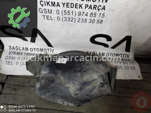 Volkswagen Transporter Davlumbaz çıkma parça
